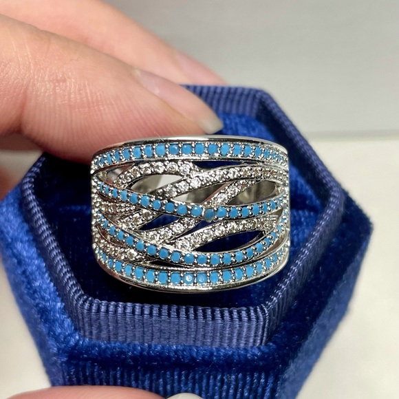 Jewelry - Thick cerulean blue multi-layer crossover ring
